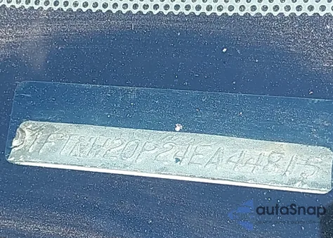 2004 Ford F-250 King Ranch/Lariat/Xl/Xlt from USA, damaged, VIN 1FTNW20P24EA44815